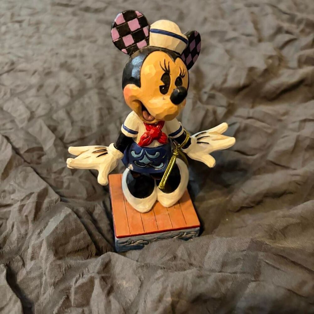 Disney multi Action-figures-playsets